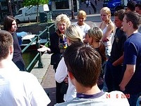 Interessiert, wach, hell? Doch, doch!